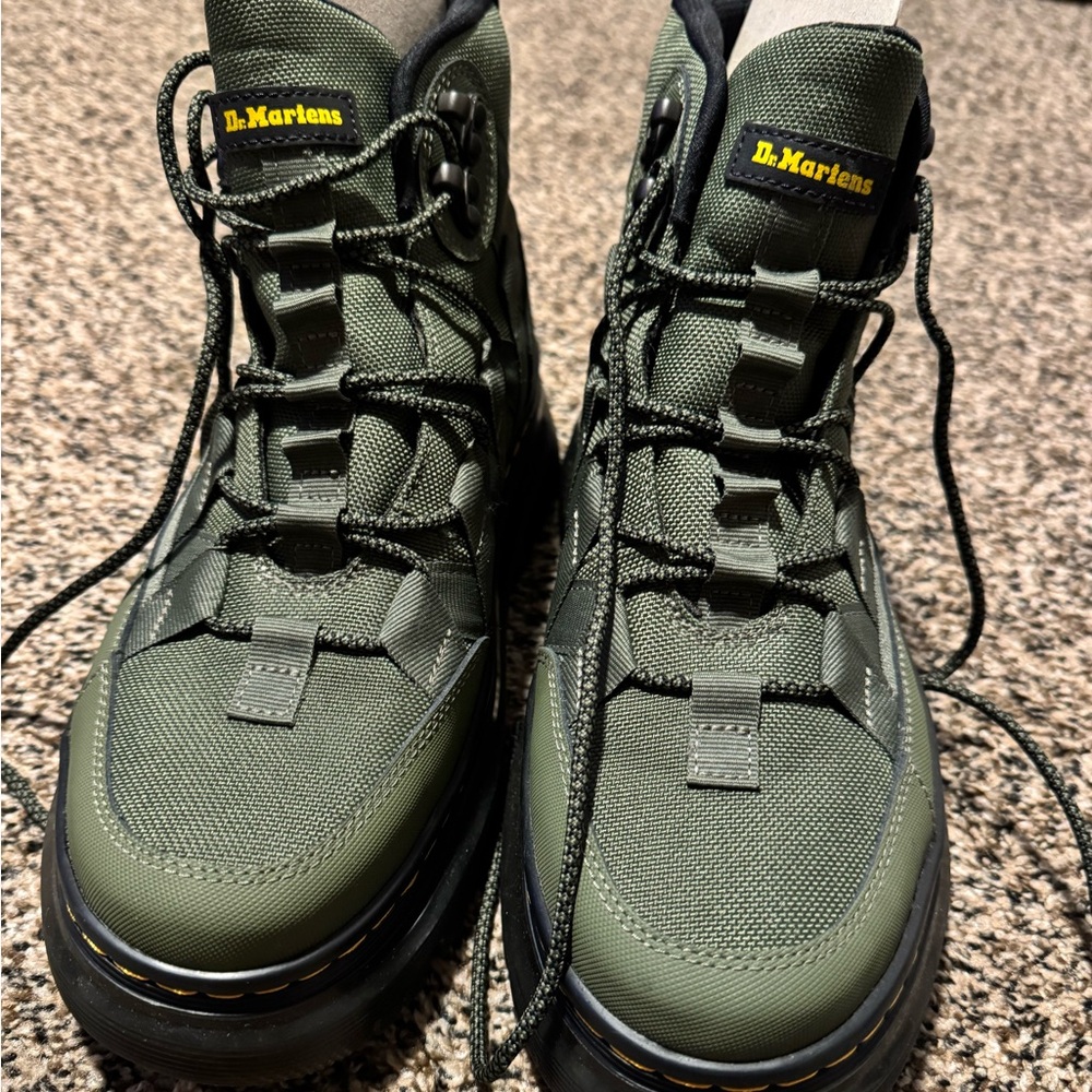 Doc Martens Boury Boots